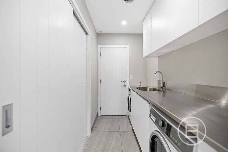 Photo of property in 12 Morepork Way, Arthurs Point, Queenstown, 9371