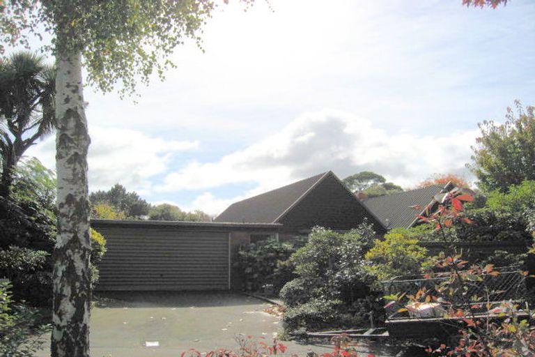 Photo of property in 9 Chevron Place, Ilam, Christchurch, 8041
