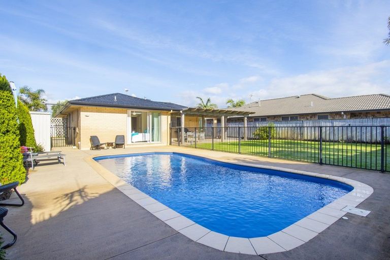 Photo of property in 56 Matemuri Drive, Papamoa Beach, Papamoa, 3118