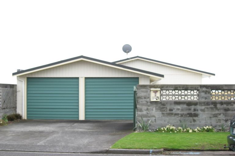 Photo of property in 7 Wanaka Terrace, Bell Block, New Plymouth, 4312