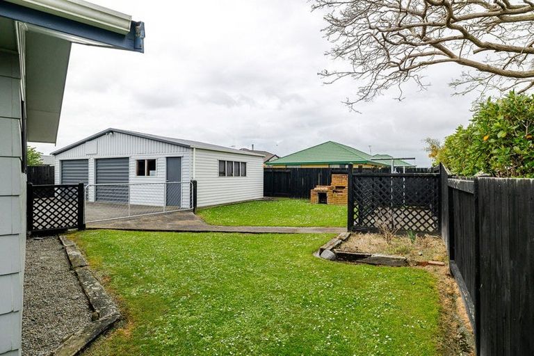 Photo of property in 136 Kelvin Grove Road, Kelvin Grove, Palmerston North, 4414