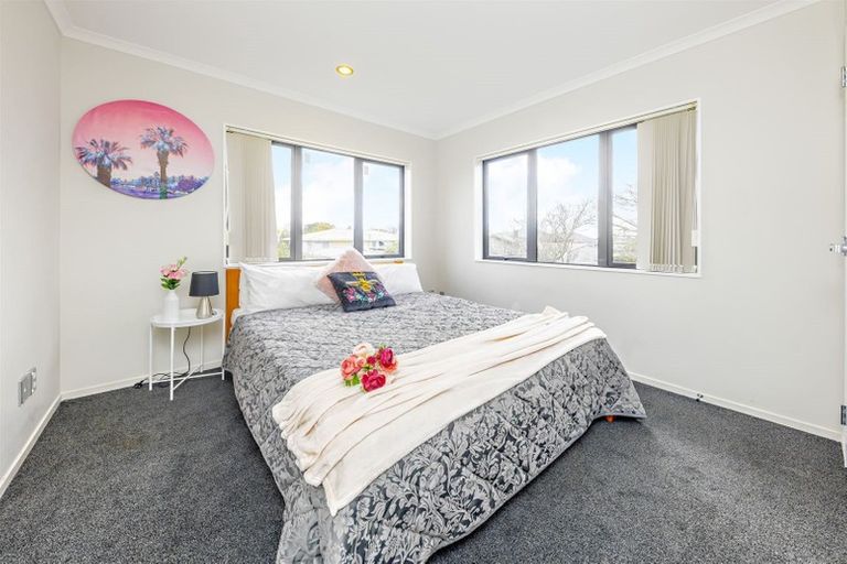 Photo of property in 26a Wayne Drive, Mangere, Auckland, 2022