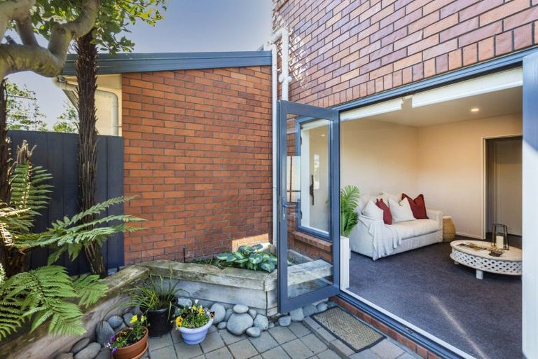 Photo of property in 44 Browning Street, Sydenham, Christchurch, 8023