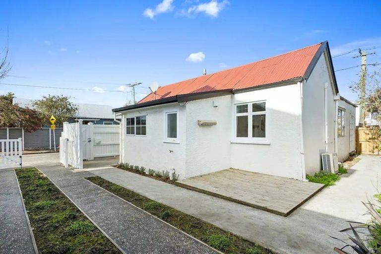 Photo of property in 33 London Street, Richmond, Christchurch, 8013