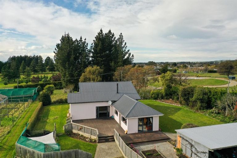 Photo of property in 14 Bakers Road, Waimate, 7978