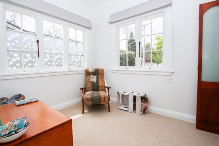 Photo of property in 76 Rimu Street, Maeroa, Hamilton, 3200