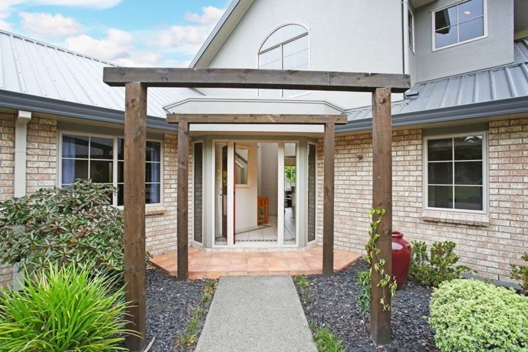Photo of property in 27 Bayview Drive, Waiuku, 2123