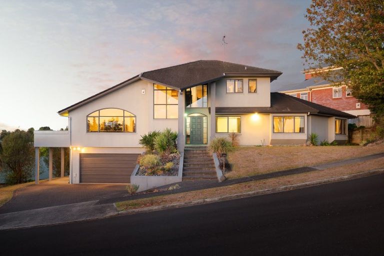 Photo of property in 39 Greenfield Drive, Western Heights, Hamilton, 3200