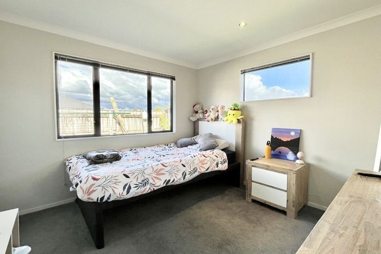 Photo of property in 20 Kelso Grove, Kelson, Lower Hutt, 5010