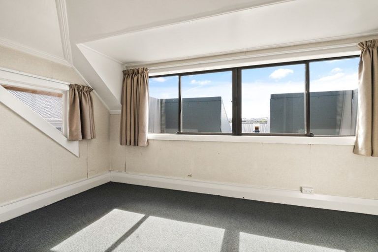 Photo of property in 71 Prince Albert Road, Saint Kilda, Dunedin, 9012