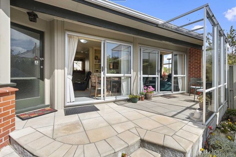 Photo of property in 90 Teesdale Street, Burnside, Christchurch, 8053