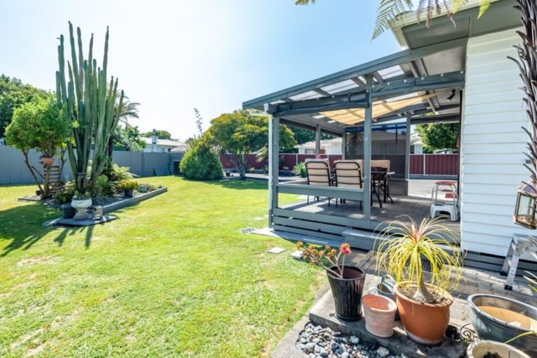 Photo of property in 68 Abbott Street, Te Hapara, Gisborne, 4010