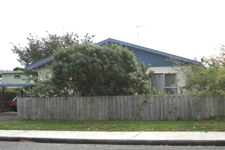 Photo of property in 51 Kiwi Road, Raumati Beach, Paraparaumu, 5032