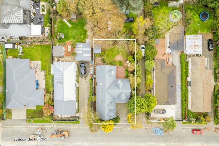 Photo of property in 21 Condell Avenue, Papanui, Christchurch, 8053