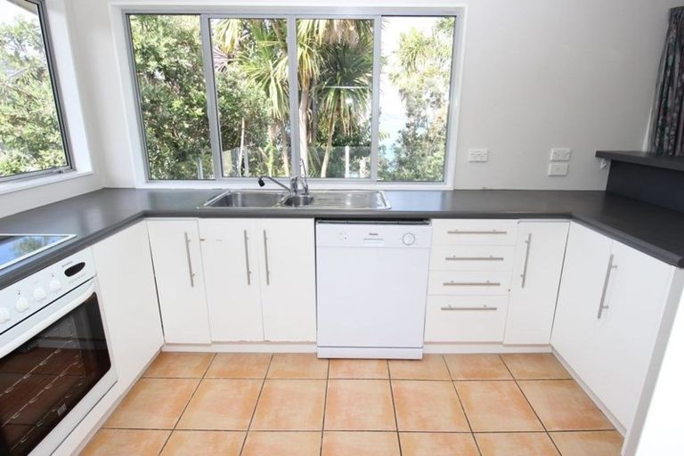 Photo of property in 811b Whangaparaoa Road, Manly, Whangaparaoa, 0930