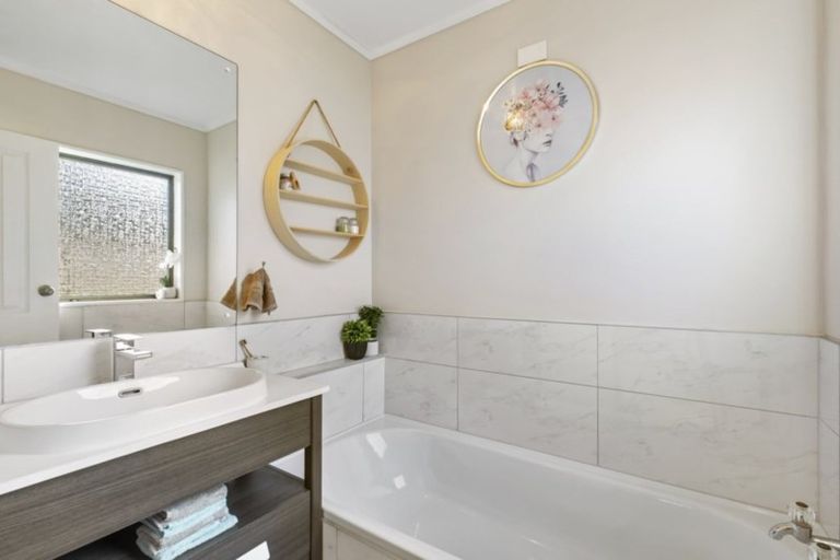 Photo of property in 12 Takapu Street, Matua, Tauranga, 3110