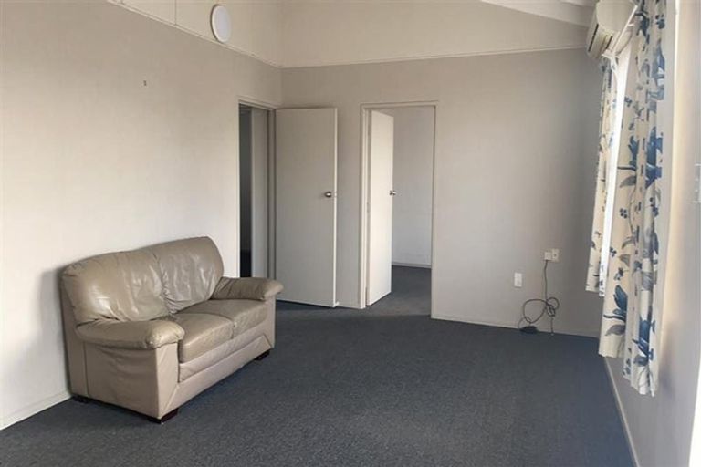 Photo of property in 130 Kew Road, Kew, Invercargill, 9812