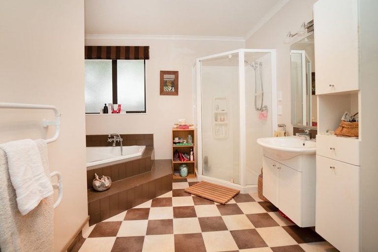 Photo of property in 261 Watershed Road, Bunnythorpe, Palmerston North, 4470