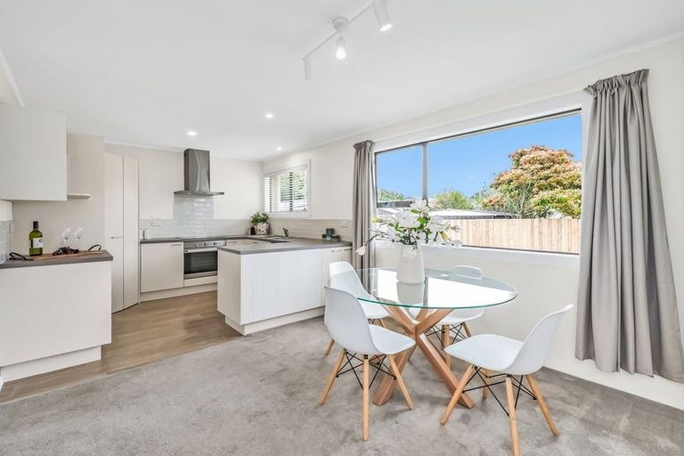 Photo of property in 3 Rosamund Place, Halswell, Christchurch, 8025