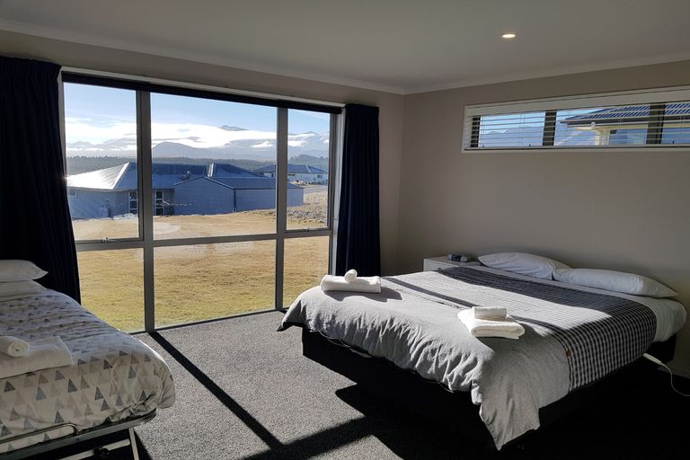 Photo of property in 19 Mistake Drive, Lake Tekapo, 7999