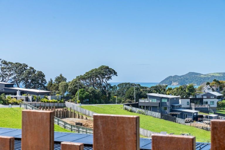 Photo of property in 5 Blue Moon Rise, Langs Beach, 0582