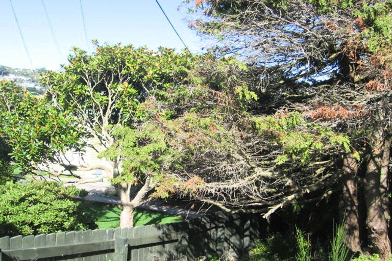 Photo of property in 3 Ohariu Road, Johnsonville, Wellington, 6037