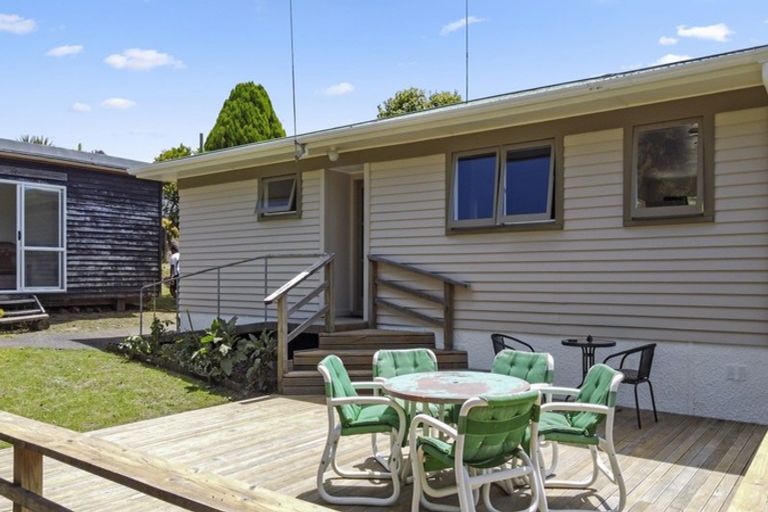 Photo of property in 42 Church Street, Kawakawa, 0210