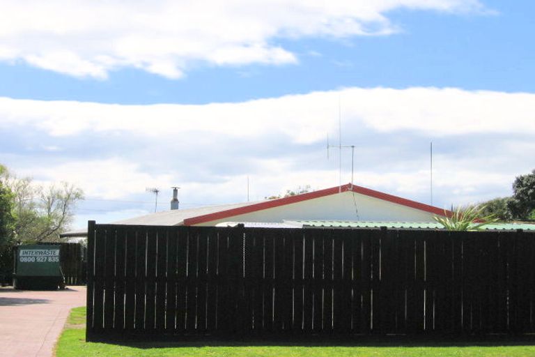 Photo of property in 63 Dickson Road, Papamoa Beach, Papamoa, 3118