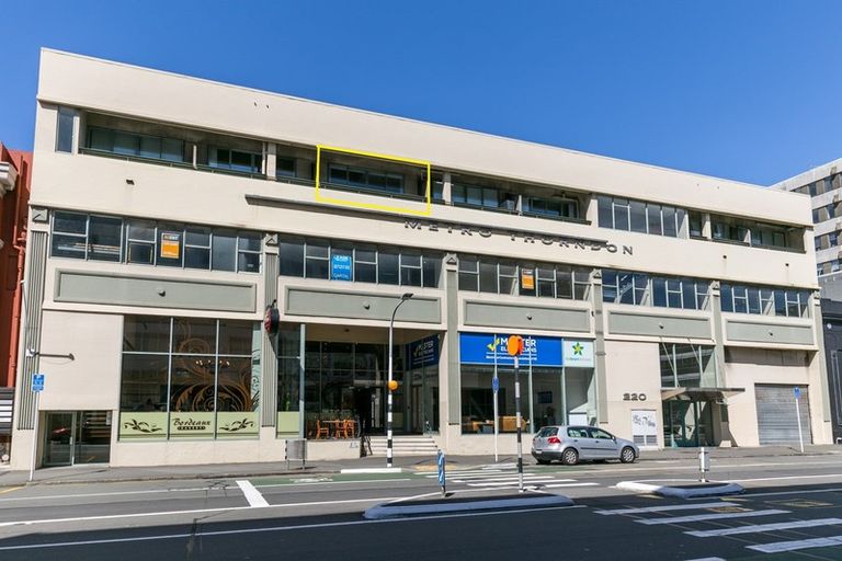 Photo of property in Metro Apartments, 5/220 Thorndon Quay, Pipitea, Wellington, 6011