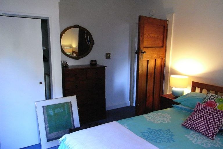 Photo of property in 51 Northland Road, Northland, Wellington, 6012