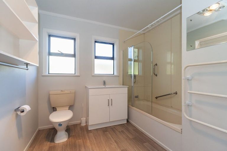 Photo of property in 191 Bedford Street, Cannons Creek, Porirua, 5024