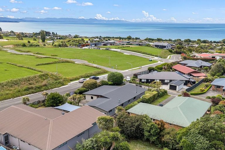 Photo of property in 57 Richmond Road, Pohara, Takaka, 7183