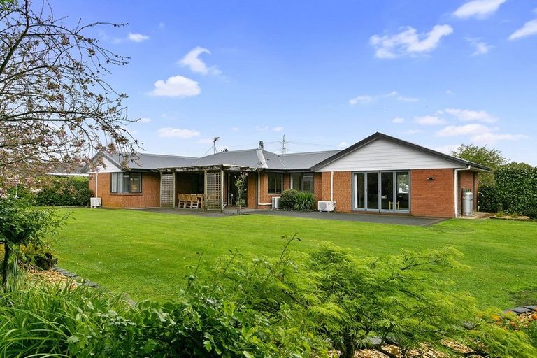 Photo of property in 3 De La Mare Drive, Leamington, Cambridge, 3432