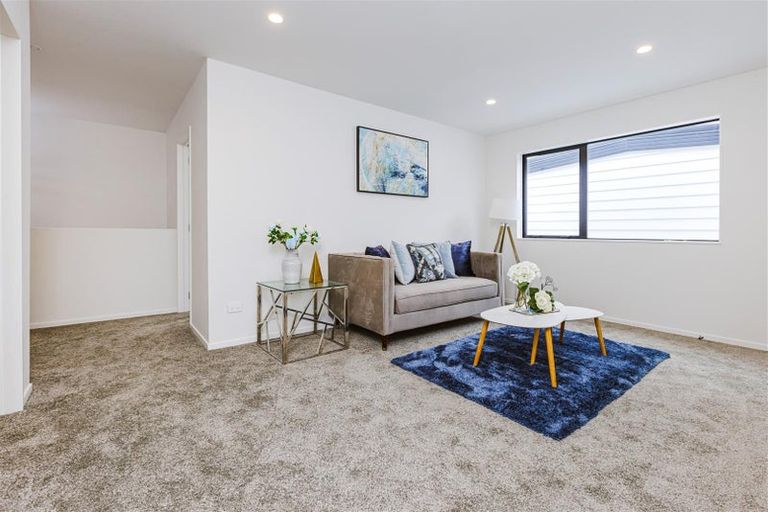 Photo of property in 43b Nelson Street, Howick, Auckland, 2014
