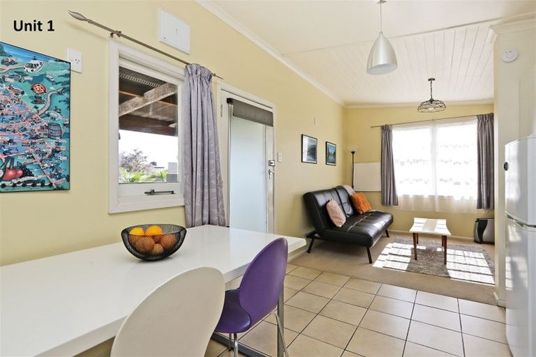 Photo of property in 206 Park Road South, Akina, Hastings, 4122