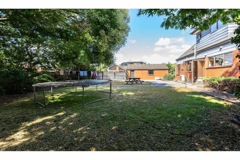 Photo of property in 381 Harewood Road, Bishopdale, Christchurch, 8053