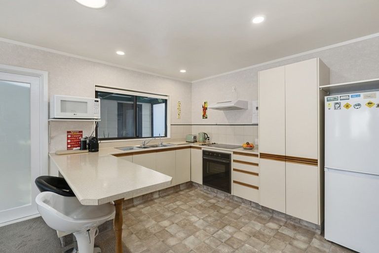 Photo of property in 86 Elizabeth Street, Waikanae, 5036