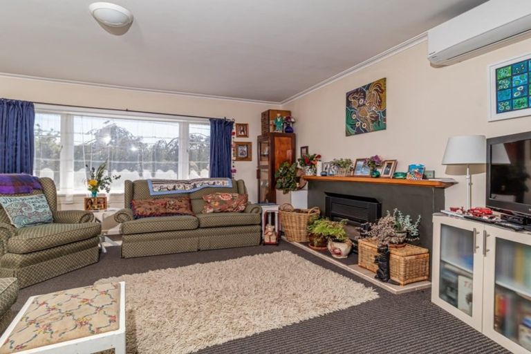 Photo of property in 13 Hurst Avenue, Maraenui, Napier, 4110
