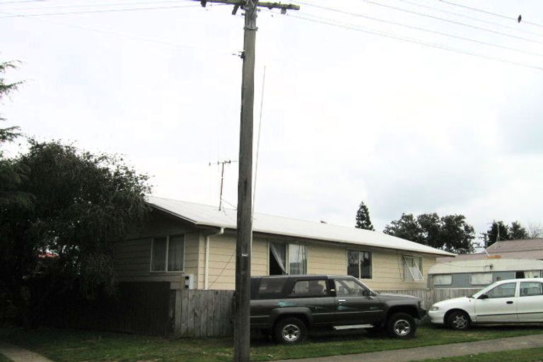 Photo of property in 43 Hall Road, Matua, Tauranga, 3110