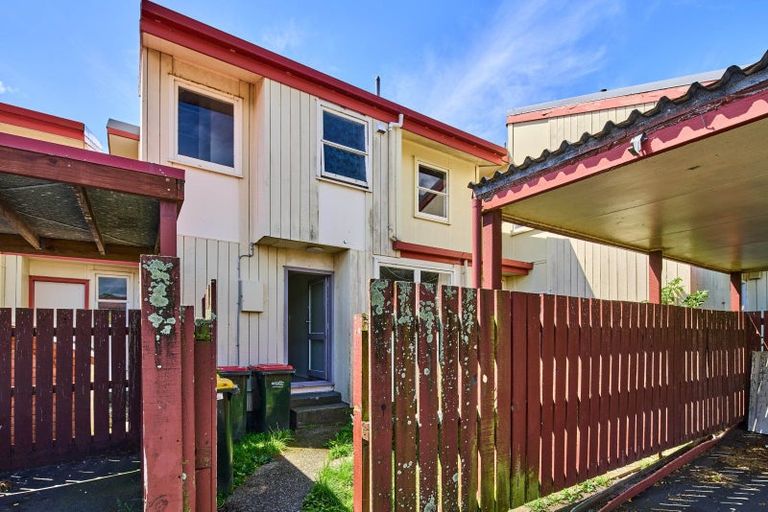 Photo of property in 6/3 Bouverie Street, Petone, Lower Hutt, 5012