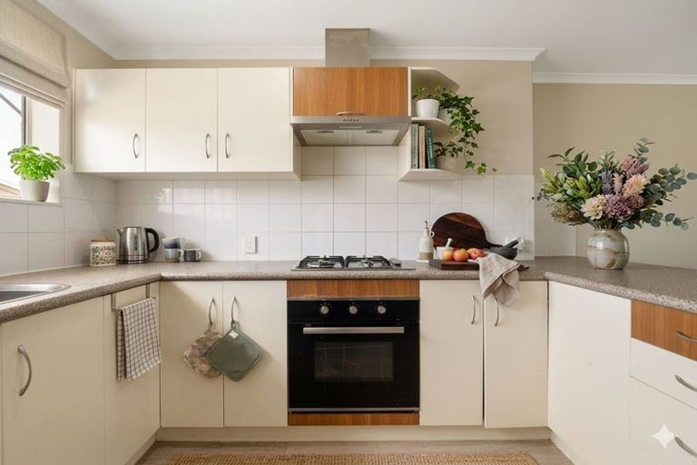 Photo of property in 29 Takatu Place, Takanini, 2112