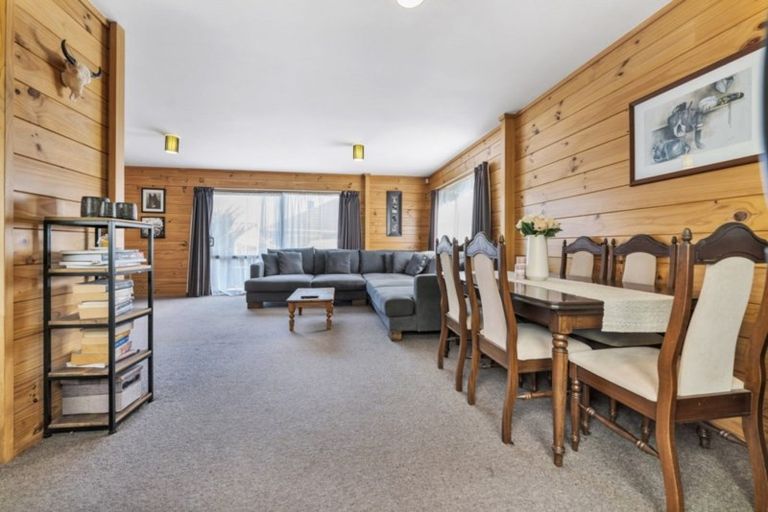 Photo of property in 110a Porchester Road, Papakura, 2110