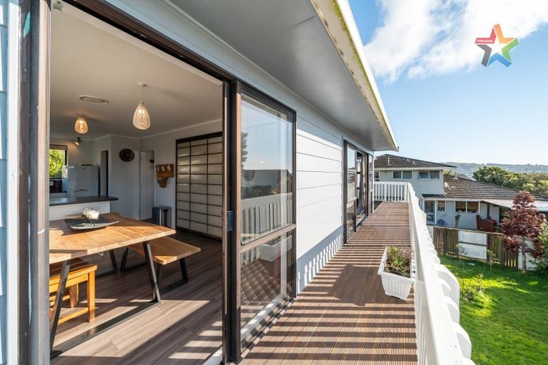 Photo of property in 90 Tweed Road, Papakowhai, Porirua, 5024