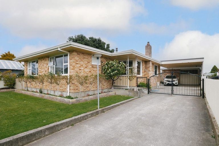 Photo of property in 390 Botanical Road, West End, Palmerston North, 4412