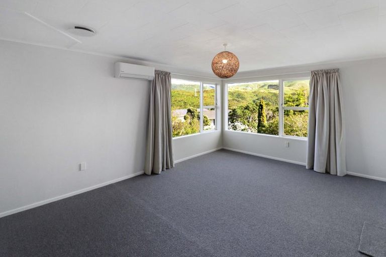 Photo of property in 14 Waipounamu Drive, Kelson, Lower Hutt, 5010