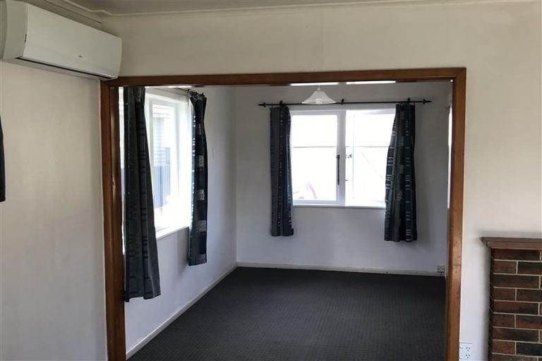 Photo of property in 1105 Cunningham Crescent, Mayfair, Hastings, 4122