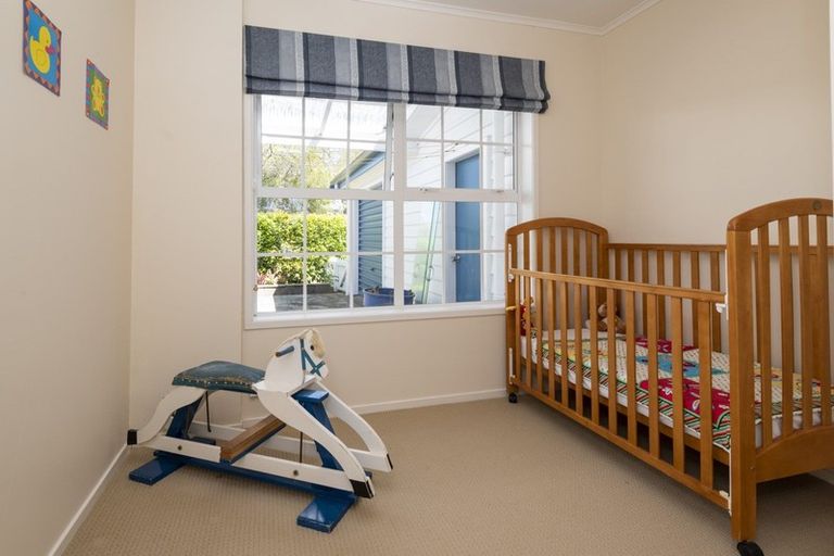 Photo of property in 40 Clovelly Road, Bucklands Beach, Auckland, 2012