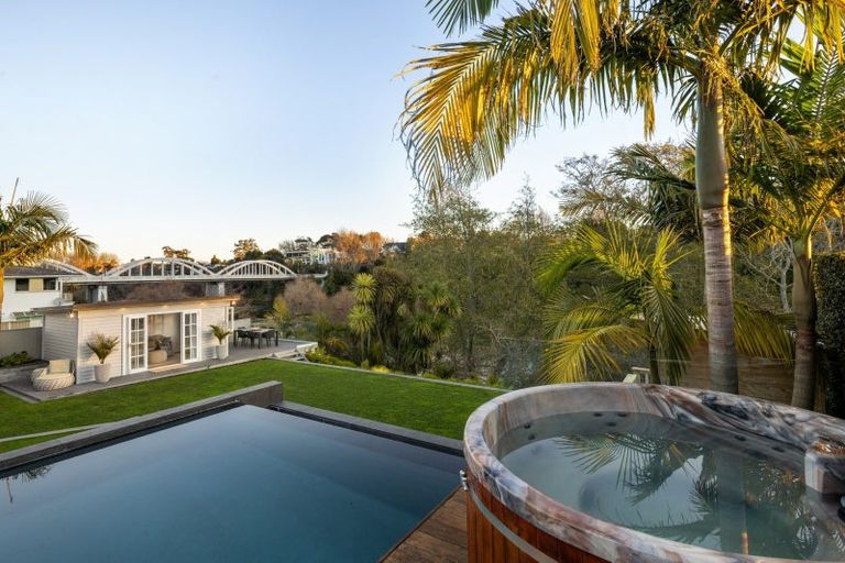 Photo of property in 553 River Road, Fairfield, Hamilton, 3214