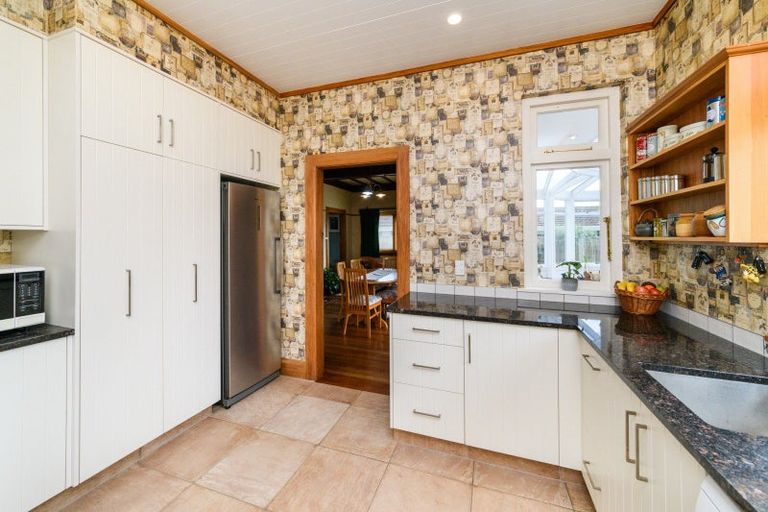 Photo of property in 15 Annandale Avenue, Takaro, Palmerston North, 4410