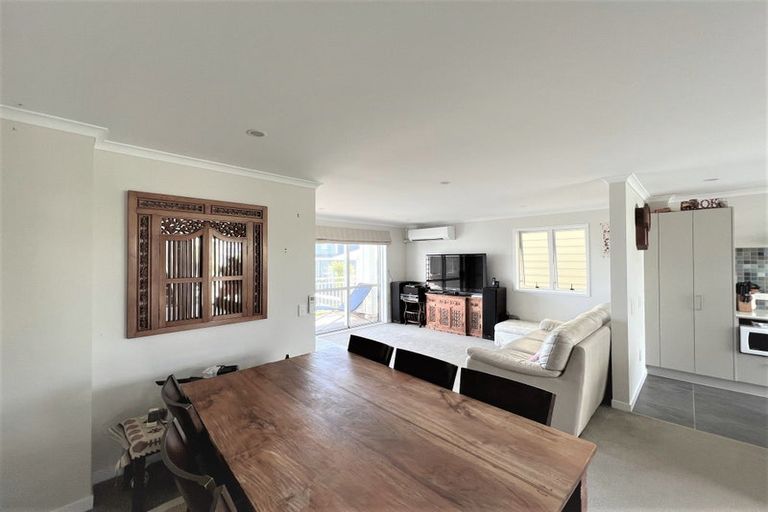 Photo of property in 98 Arrowsmith Drive, Flat Bush, Auckland, 2019